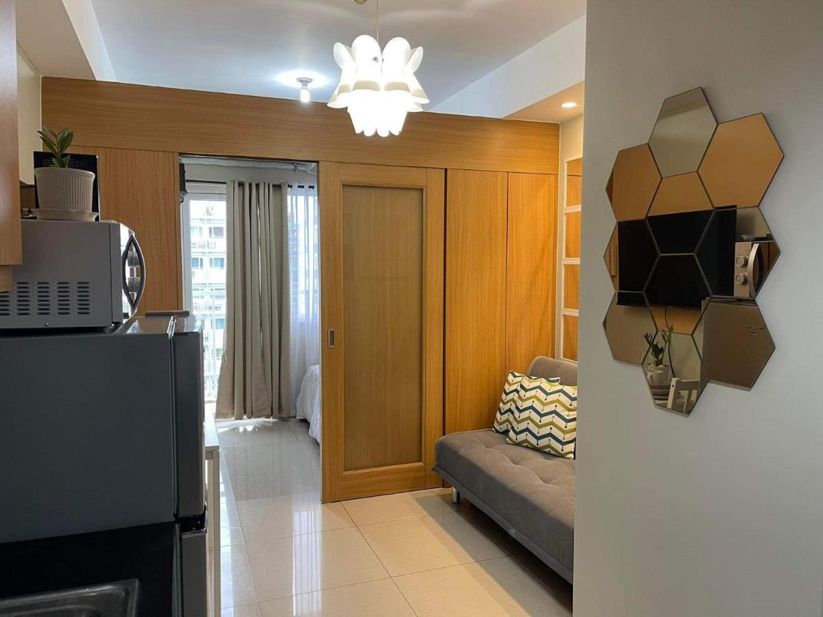 Shell Residences Moa Pasay City By Darpm Manila Exteriör bild