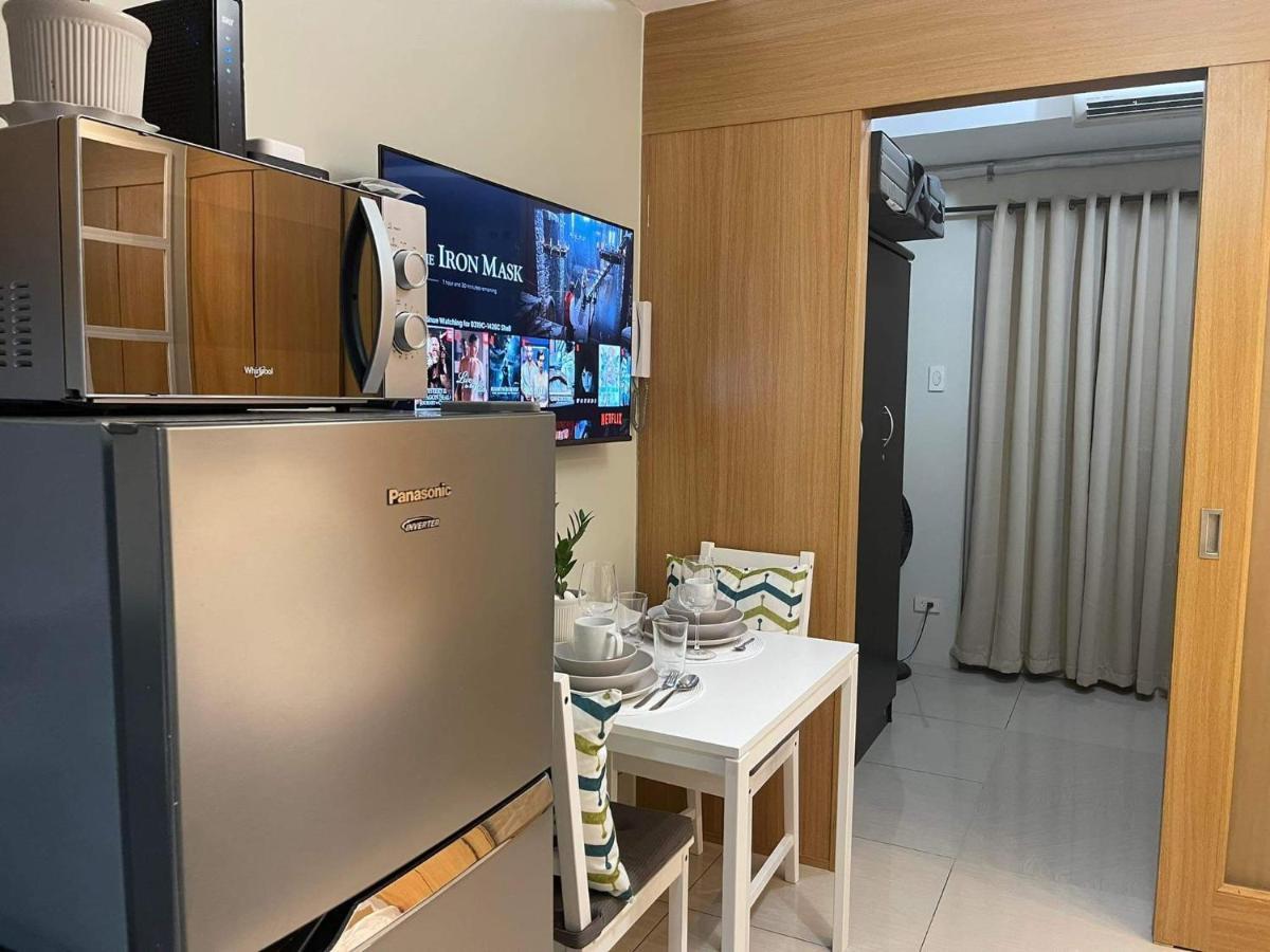 Shell Residences Moa Pasay City By Darpm Manila Exteriör bild
